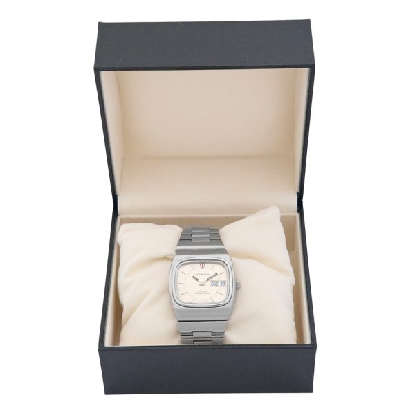 Reloj Omega Megaquartz-Carrera Collection